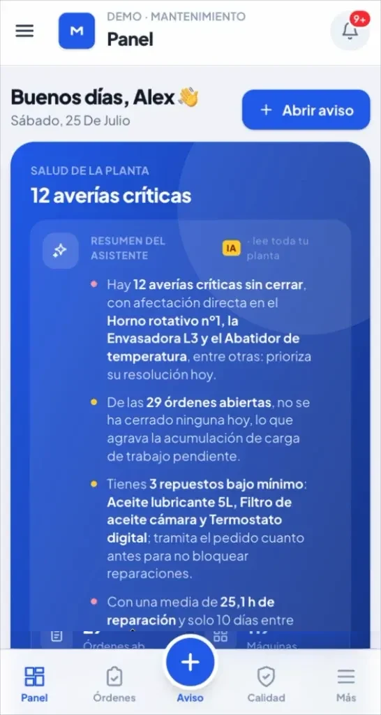 Panel de control de Makine en el móvil: averías críticas, órdenes abiertas, máquinas y sugerencias del asistente